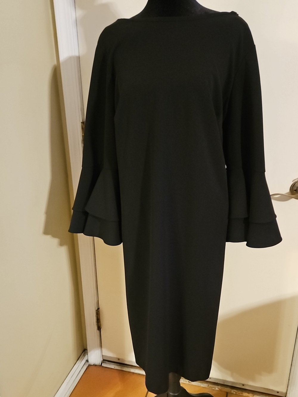 Calvin Klein Plus Size 18W Black Cocktail Sheath Dress